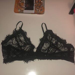 BRANDY MELVILLE BRALETTE